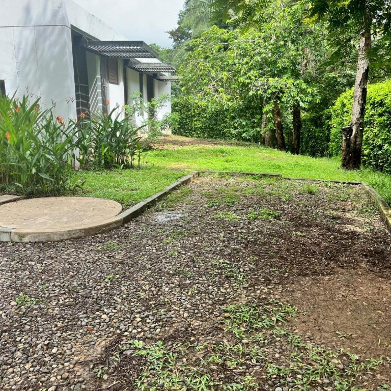 Casa campestre con jacuzzi privado en Nilo Cundinamarca - Vacation Home - 2