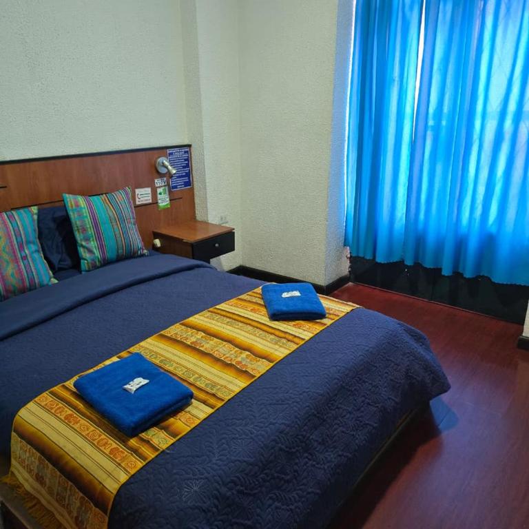 Hostal History - Habitación Deluxe - 1 cama grande - 4