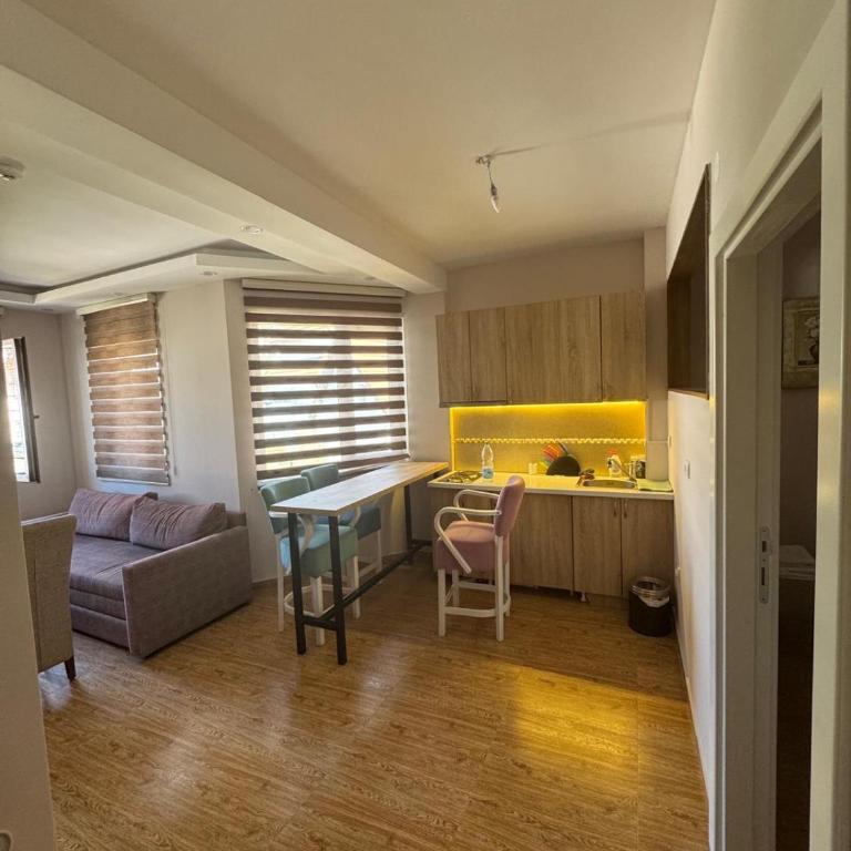 Kopaonik Najpovoljniji Apartmani - One-Bedroom Apartment - 1
