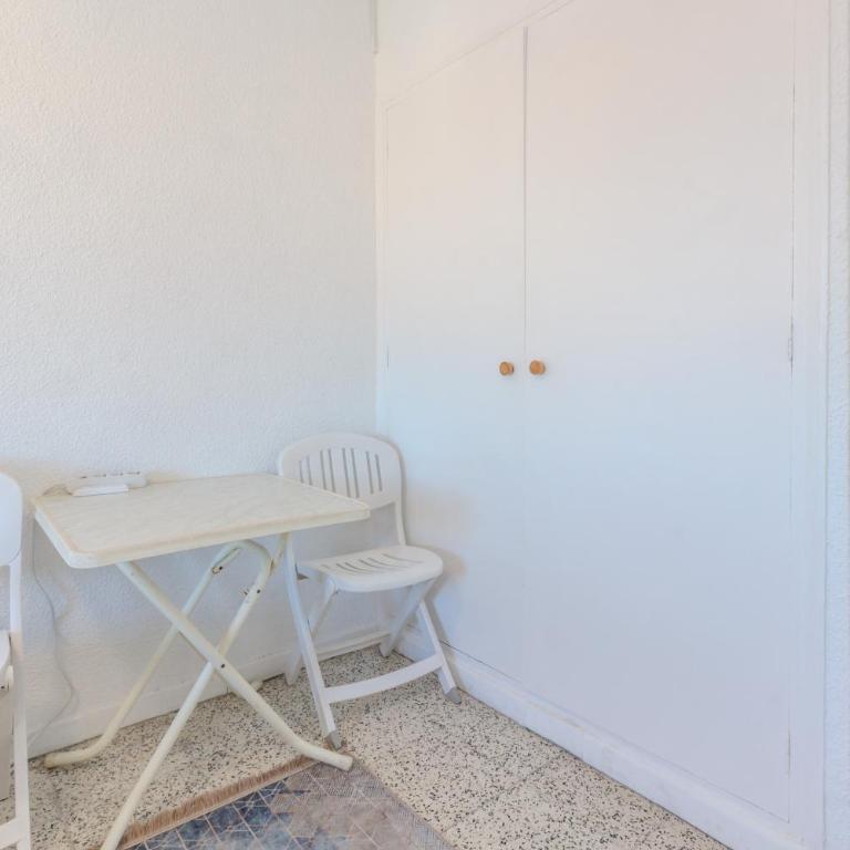Sun and Sea - Perfect stay next to the airport - Apartamento - 22