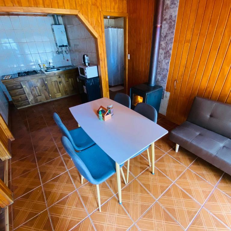 La casita de Ema - Two-Bedroom House - 4