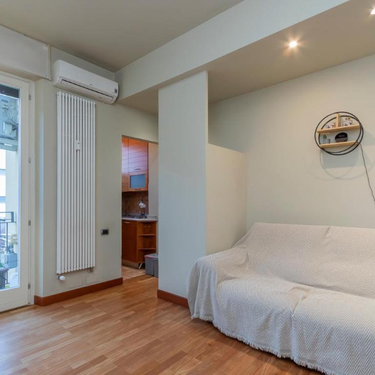 I-Host Apartment - Copernico - Appartamento con 2 Camere da Letto - 7