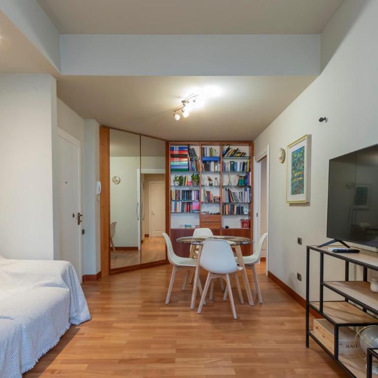 I-Host Apartment - Copernico - Appartamento con 2 Camere da Letto - 26