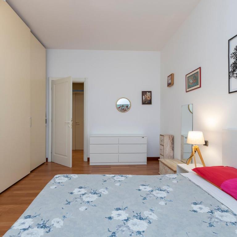 I-Host Apartment - Copernico - Appartamento con 2 Camere da Letto - 47