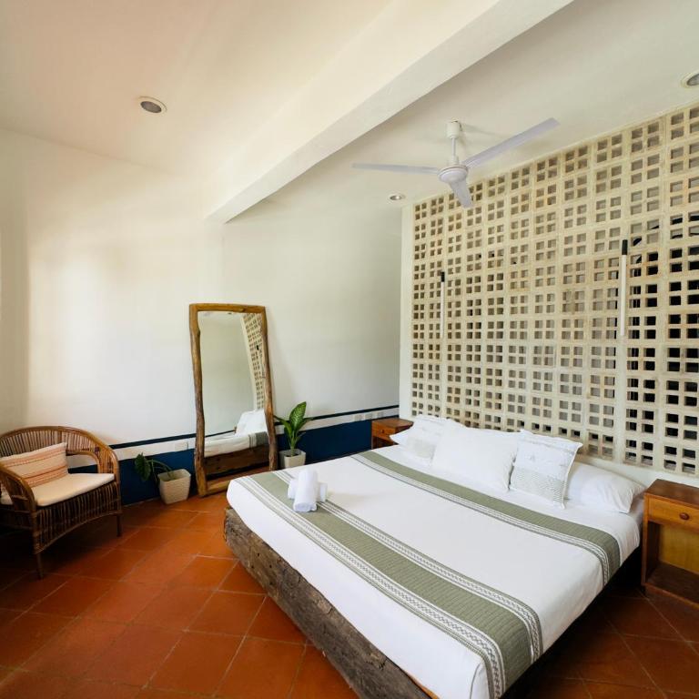 Hotel Tulum Centro, Party Hotel - Habitación con cama extragrande. - 3
