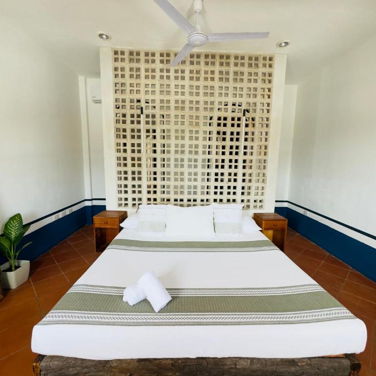 Hotel Tulum Centro, Party Hotel - Habitación con cama extragrande. - 8