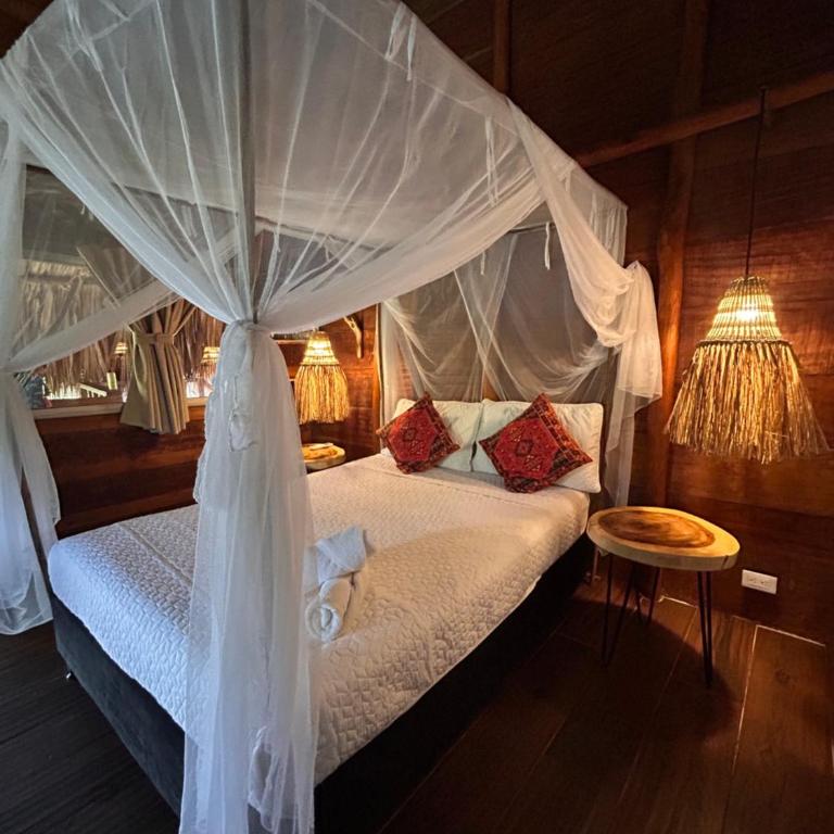 Kite Eco House Salinas del rey - Habitación Doble Deluxe con vistas al mar - 1 o 2 camas - 1