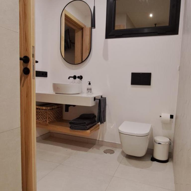Casa Fariones - Villa with Private Pool - 35