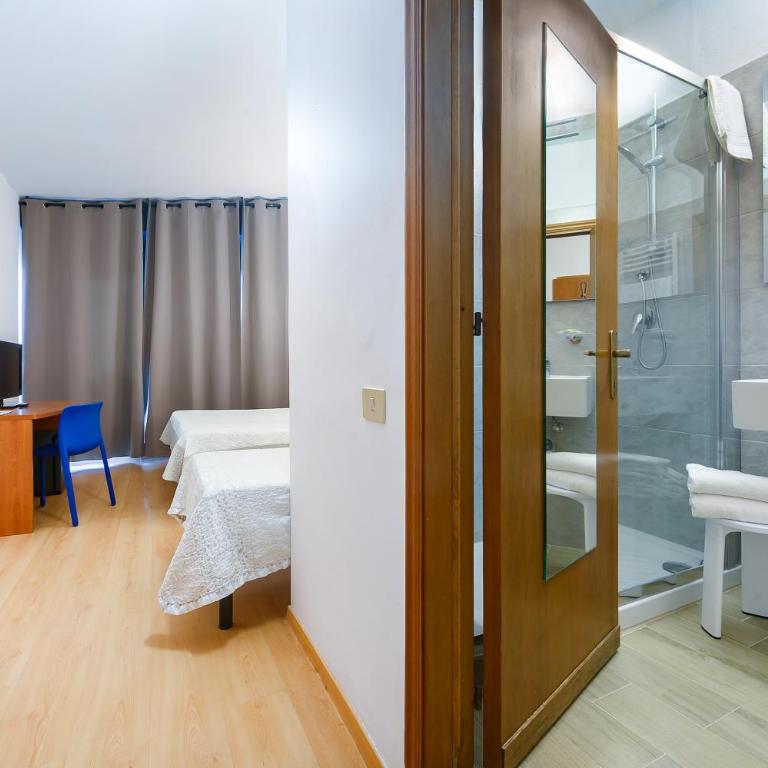Hotel Anna Siena Nord - Camera Doppia con Letti Singoli - 6