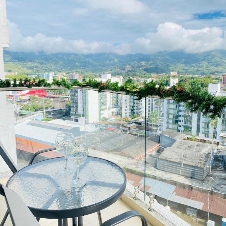 La vida es bella! hermoso apartamento con piscina cerca al centro de pereira - Apartamento de 2 dormitorios con balcón - 25