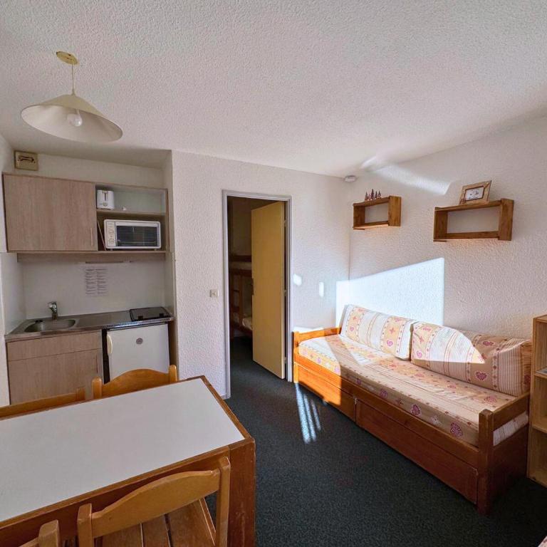 Studio économique pour 3 pers avec balcon à Les Menuires, Reberty 1850 - FR-1-452-391 - Estudio - 14