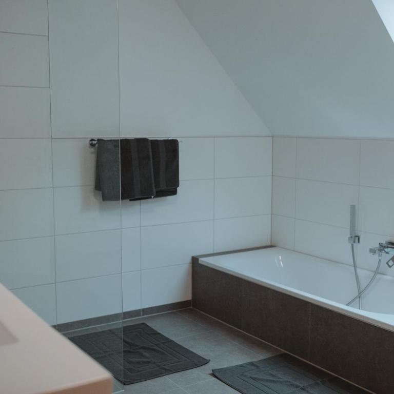 Moderne Wohnung bis zu 6 Personen - Apartment mit 3 Schlafzimmern - 9