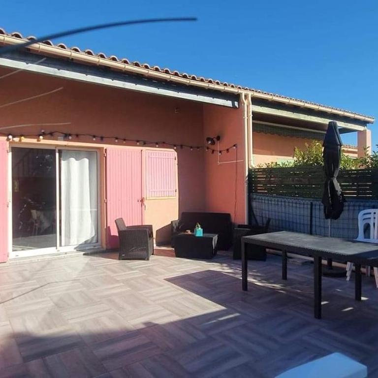 Maison Aigues-Mortes - Two-Bedroom House - 1
