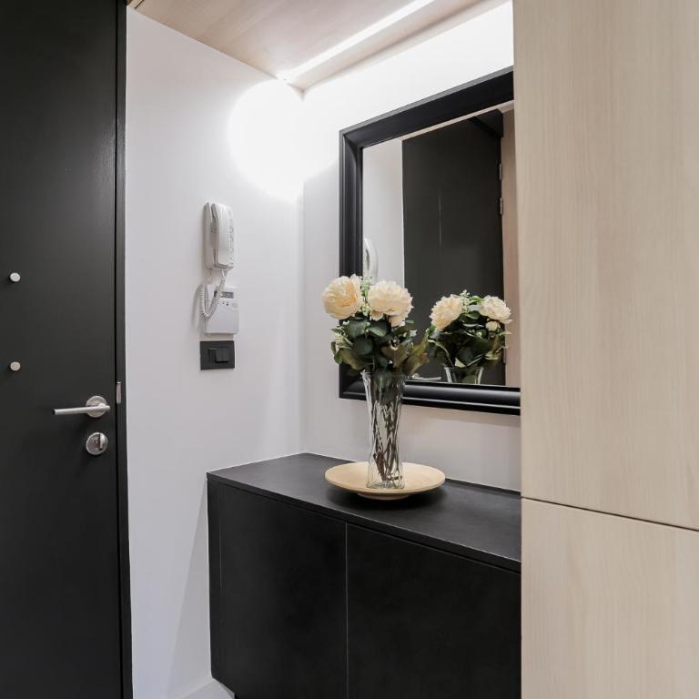Riesco Suites by Andes STR - One-Bedroom Apartment with Balcony - Parking Included - 9
