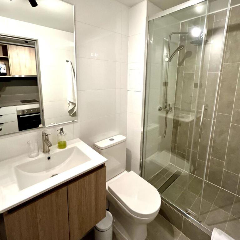 Moderno Estudio Urbano en el Centro - One-Bedroom Apartment - 7
