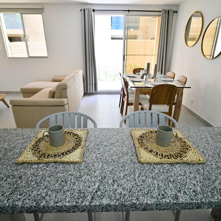 Apartamento en Cartagena elegante con piscina - Two-Bedroom Apartment - 13
