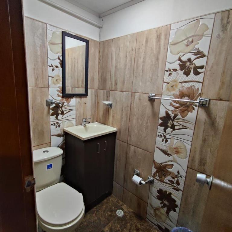 Kumho - Double Room with Private Bathroom - 4