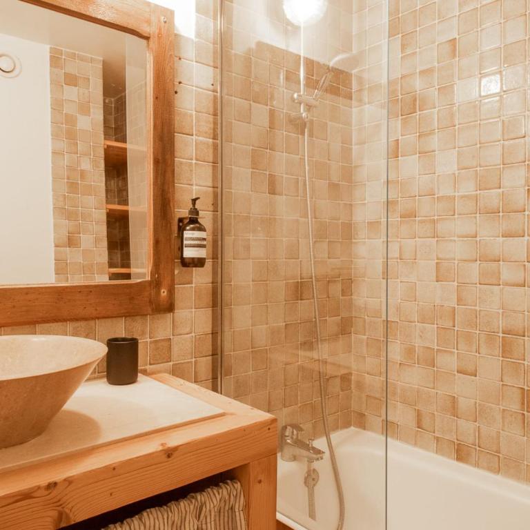 Hameau de Val 1389 Spacious cosy duplex in the heart of Val d’Isère - Appartement - 8