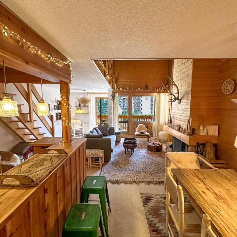 Hameau de Val 1389 Spacious cosy duplex in the heart of Val d’Isère - Appartement - 10