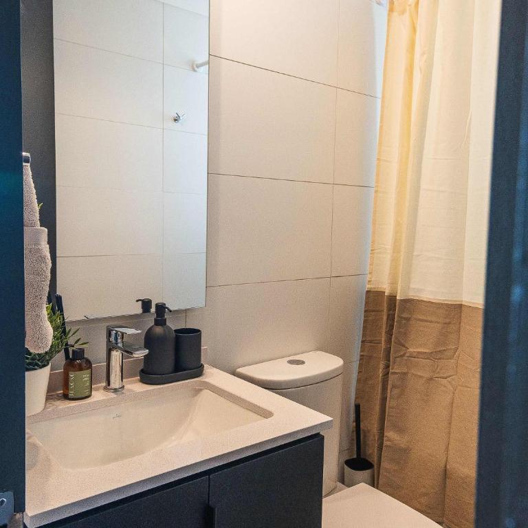 HOM I Hospedate cerca del Mall Alto Las Condes - Apartment - 36