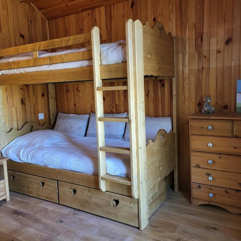 Chalet lumineux et spacieux entre Risoul Vars et les stations du Queyras - Chalet Supérieur - 11
