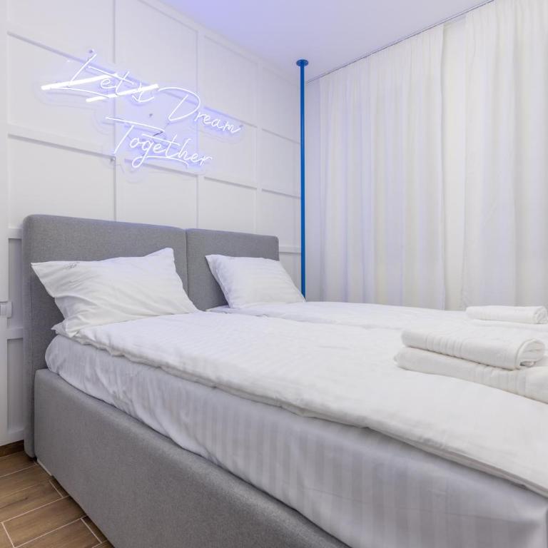 Nivalis Hill N&V - Standard Apartment - 4