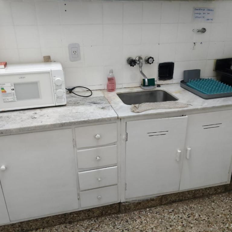 Depto 3 ambientes zona playa y casino - Apartamento de 2 dormitorios - 7