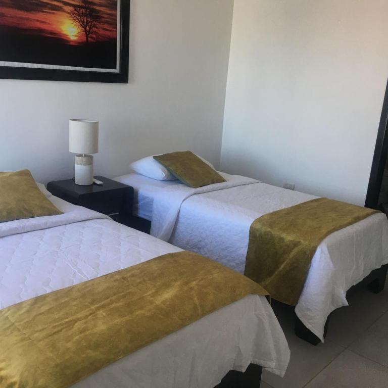 Piqueros patas azules - Double Room with Private Bathroom - 9