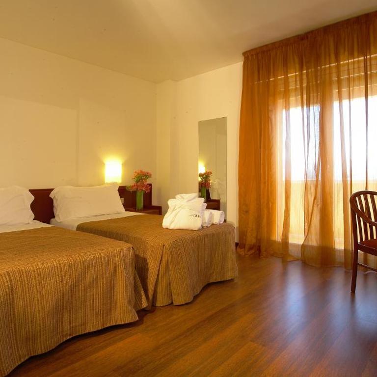 Astoria Palace Hotel - Camera Standard Doppia con Letti Singoli - 4