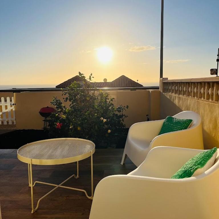 Ocean view - Two-Bedroom Apartment - 2