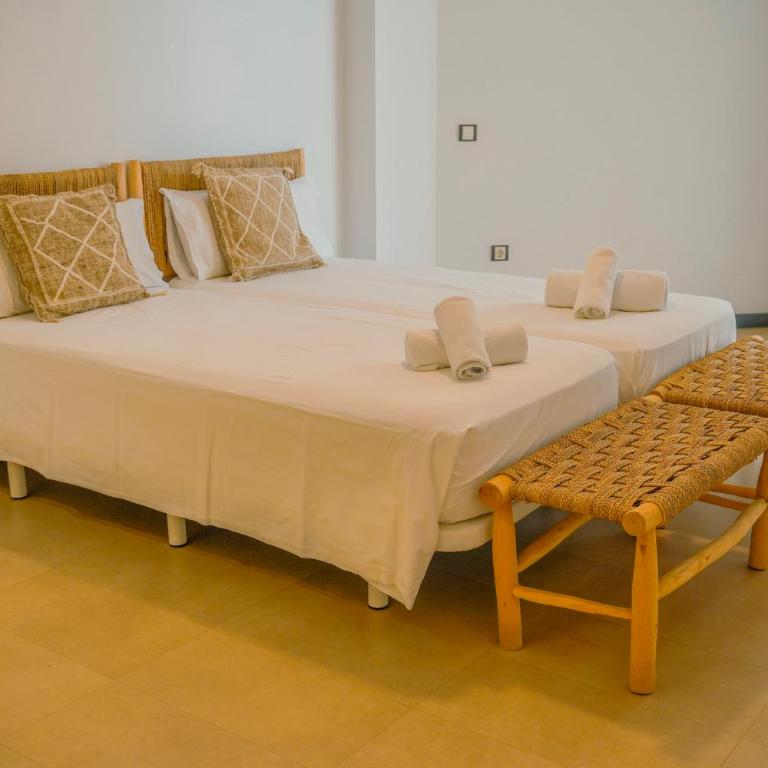 Beach Suite Cotillo - Three-Bedroom Apartment - 16
