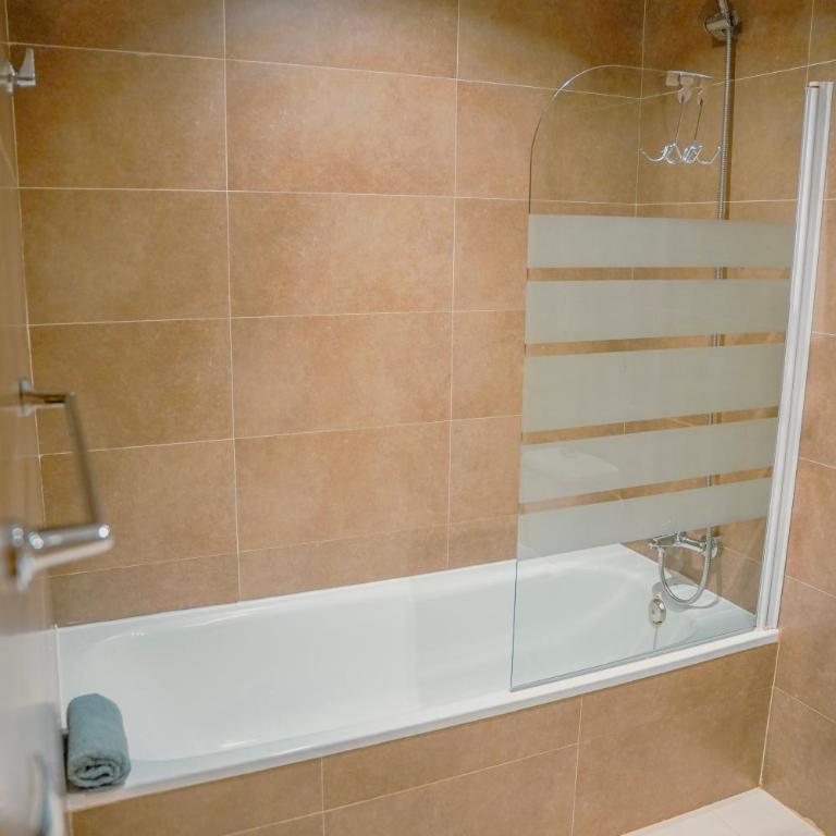 Beach Suite Cotillo - Three-Bedroom Apartment - 30