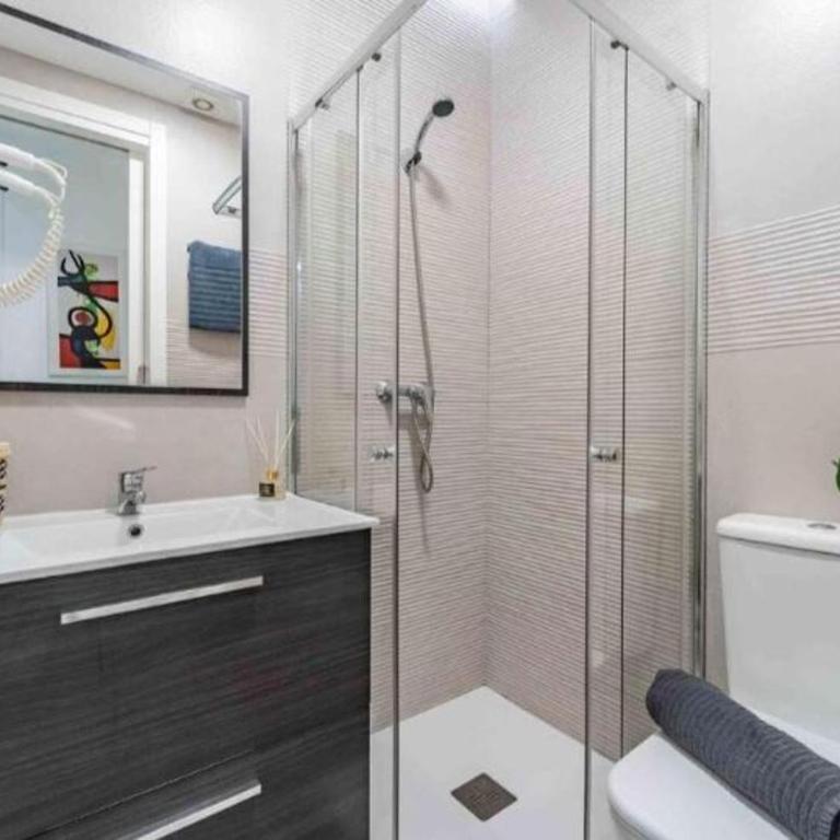 Premium Apartment Heart of the City by TuriVida - Apartment - 3