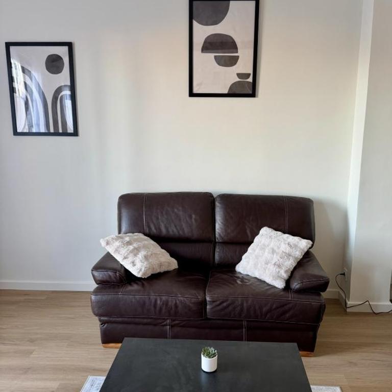 T4 Alexandre - Three-Bedroom Apartment - 11