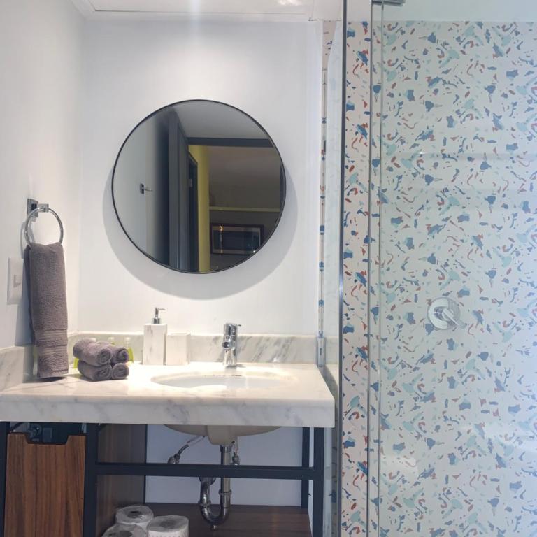 1 block from beach 2BR pool ocean view - Apartment - 74