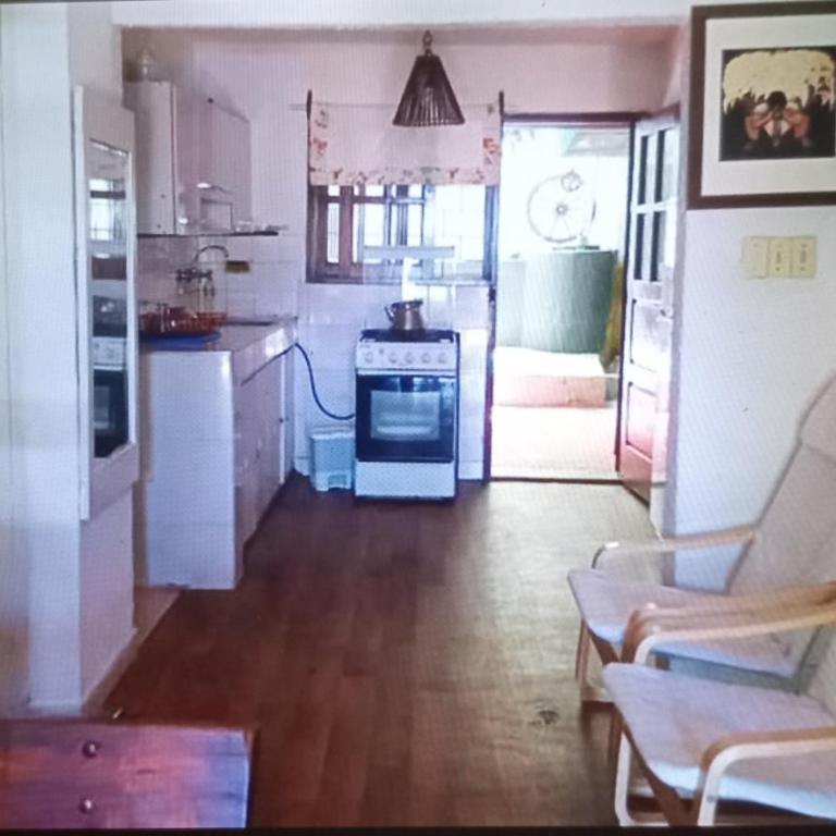 Lunita - Two-Bedroom House - 8