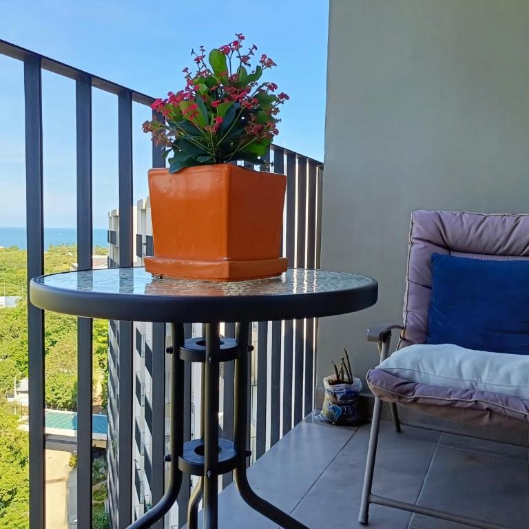 Excelente vista, Bello horizonte plaza, piso 12 - Apartamento de 1 dormitorio con balcón y vistas al mar - 28