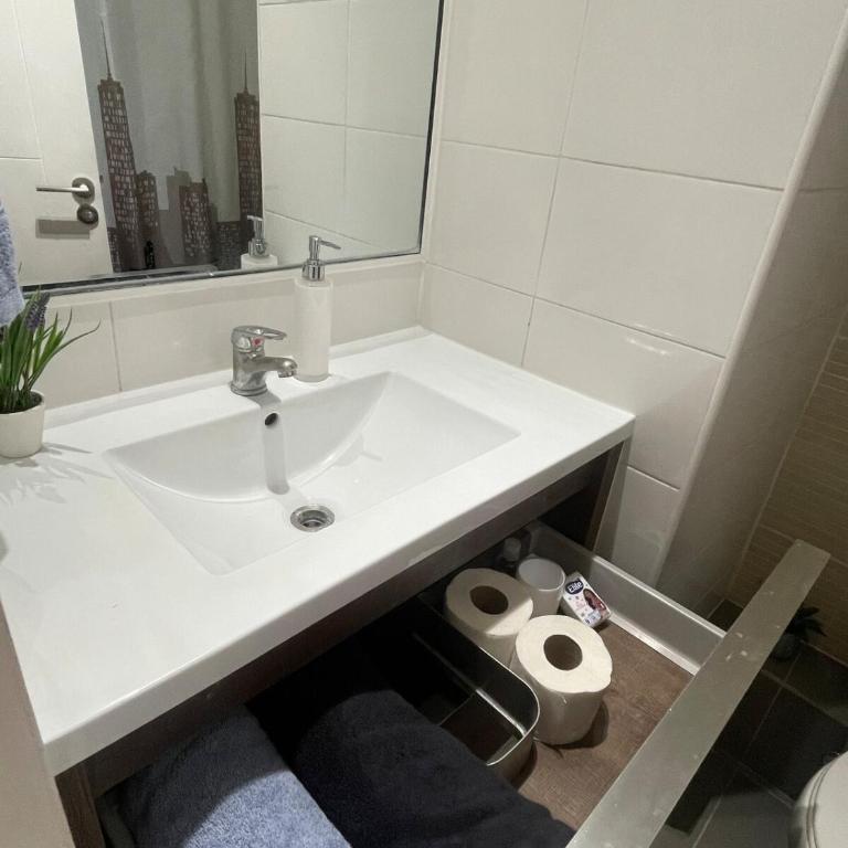 Departamento a pasos de la playa - Two-Bedroom Apartment - 7
