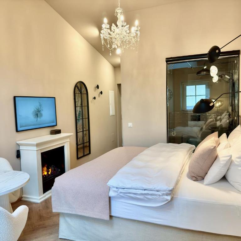 Villa Wickenburg - Studio with Garden View - 8