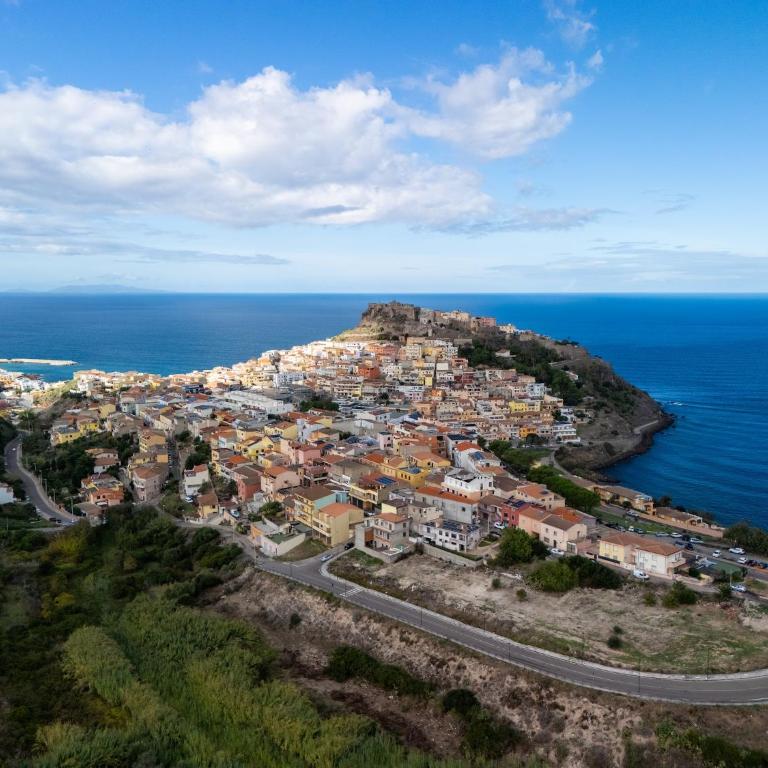 Vista mare e castello, piscina e posto auto - Appartamento con 1 Camera da Letto - 27