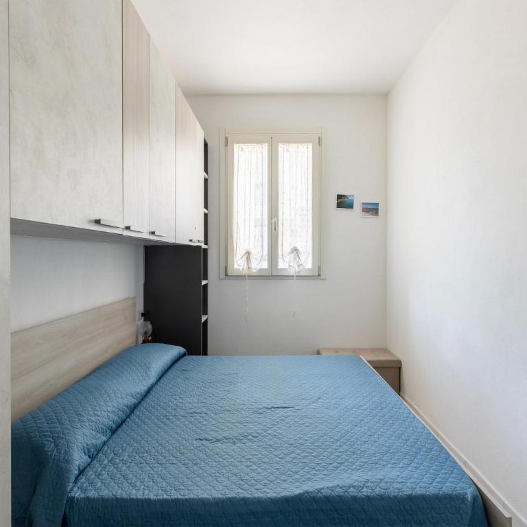 Vista mare e castello, piscina e posto auto - Appartamento con 1 Camera da Letto - 13