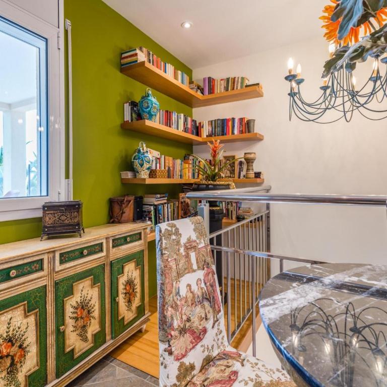 Modern Villa with Garden - Villa de 4 dormitorios - 37
