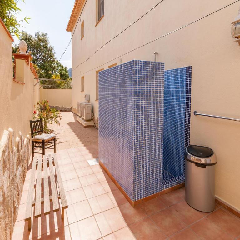 Modern Villa with Garden - Villa de 4 dormitorios - 35