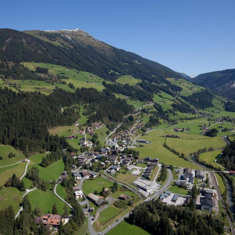Chalet in Pinzgau near Ski Slopes - Appartement 2 Chambres - 7