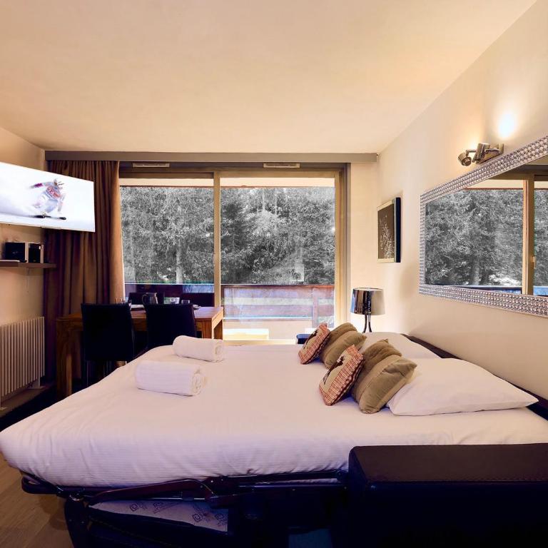 Studio rénové à Courchevel 1850, skis aux pieds, 4 pers, parking inclus - Studio - 4