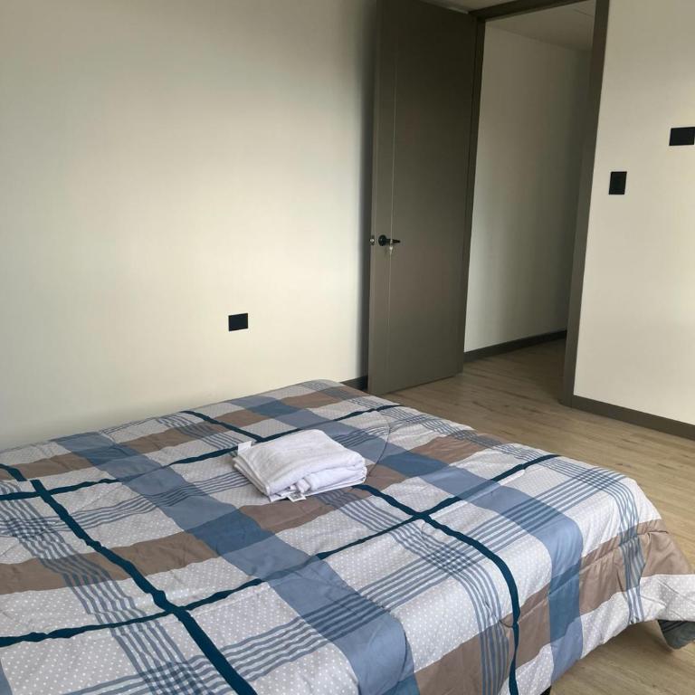 Departamento Minimalista Centro Loja - Two-Room Apartment - 18