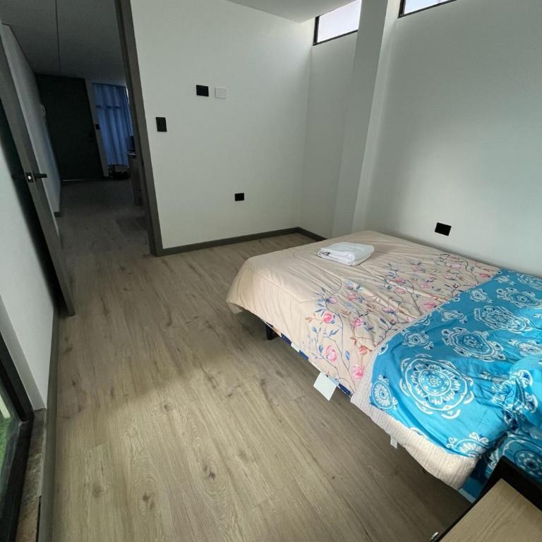 Departamento Minimalista Centro Loja - Two-Room Apartment - 22