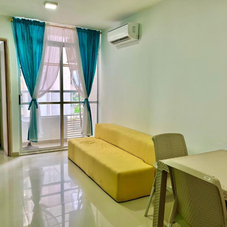 Apartamento en Cartagena cerca al mar - Two-Bedroom Apartment with Partial Ocean View - 23