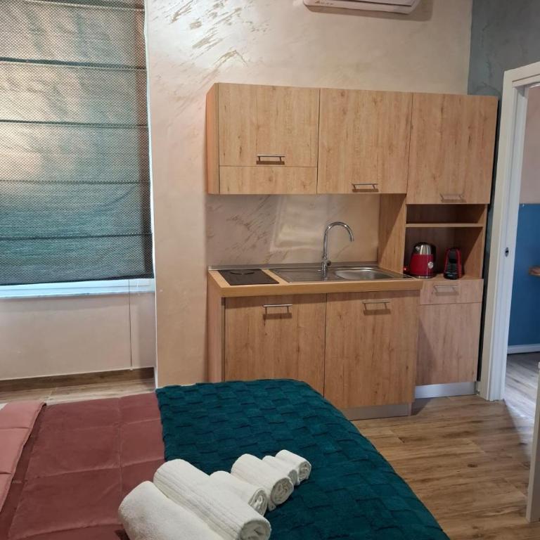 Maison Lilly - Camera Familiare con Bagno Privato - 7