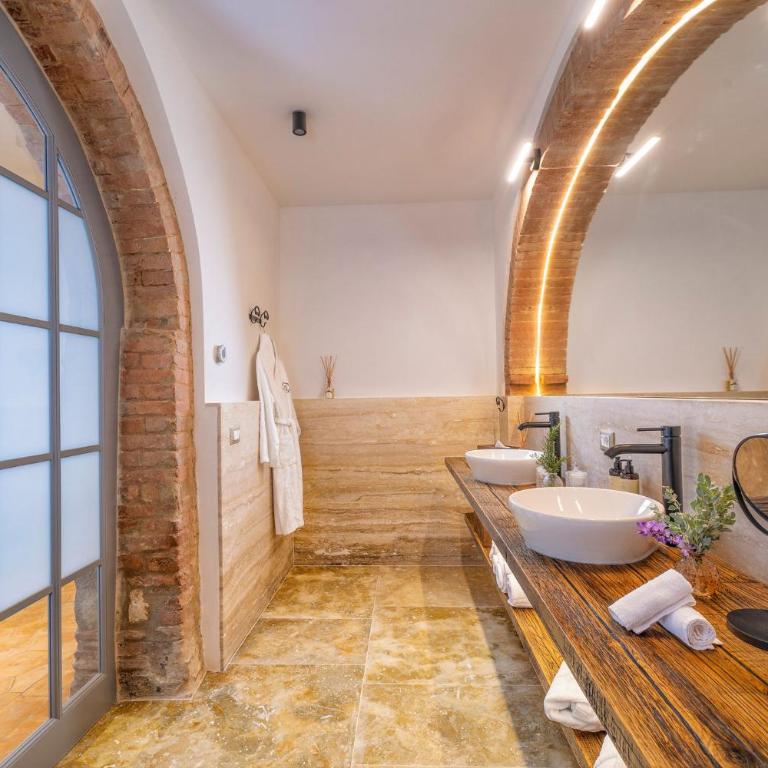 Villa MonteLandi - Appartamento Deluxe con 2 Camere da Letto e Vista Giardino - 2